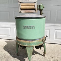 Early 1900’s Antique ‘Easy’ Washing Machine