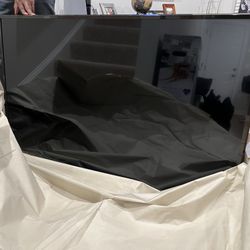 LG UHD 55in TV