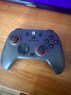 PlayStation and Xbox controller Pro