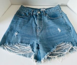 Forever 21 Shorts Womens 28 (6-8) Blue Denim Jean Distressed Destroyed Cutoff