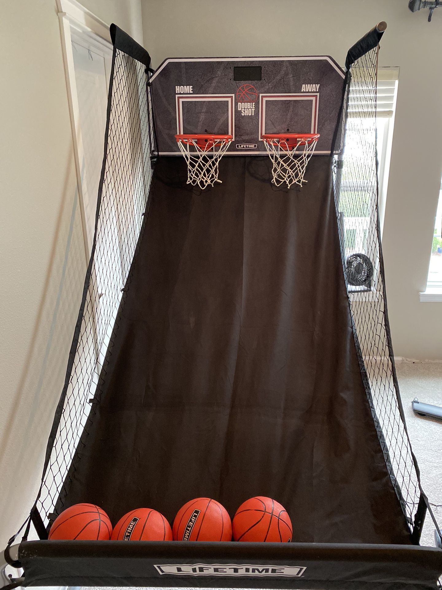 Pop-a-Shot basketball hoop