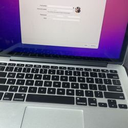 Apple Macbook Pro Laptop 