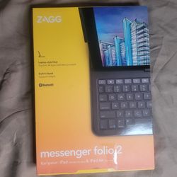 ZAGG Messenger Folio 2 for iPad 9/8/7th Gen & 3rd Gen iPad Air