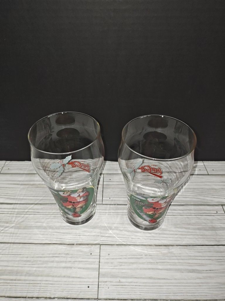 Vintage 1996 Coca Cola Santa Holiday Christmas Drinking Glass Locomotive Train