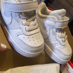 Nike Courts 