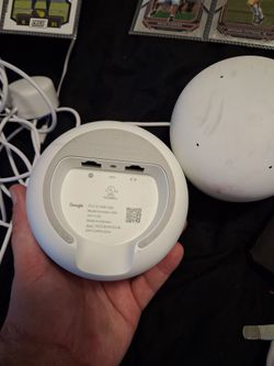 Google Nest Wifi Mesh System (Router + Point) - AC2200