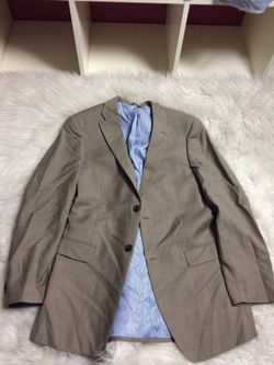 Men's tommy hilfigure suit jacket size:38R purchased at Dillard's only worn once *make offer