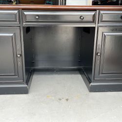 Executive Office Desk