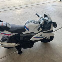 Kids BMW 12volt Motorcycle 