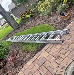 NEW Werner 28’ Aluminum Extension Ladder
