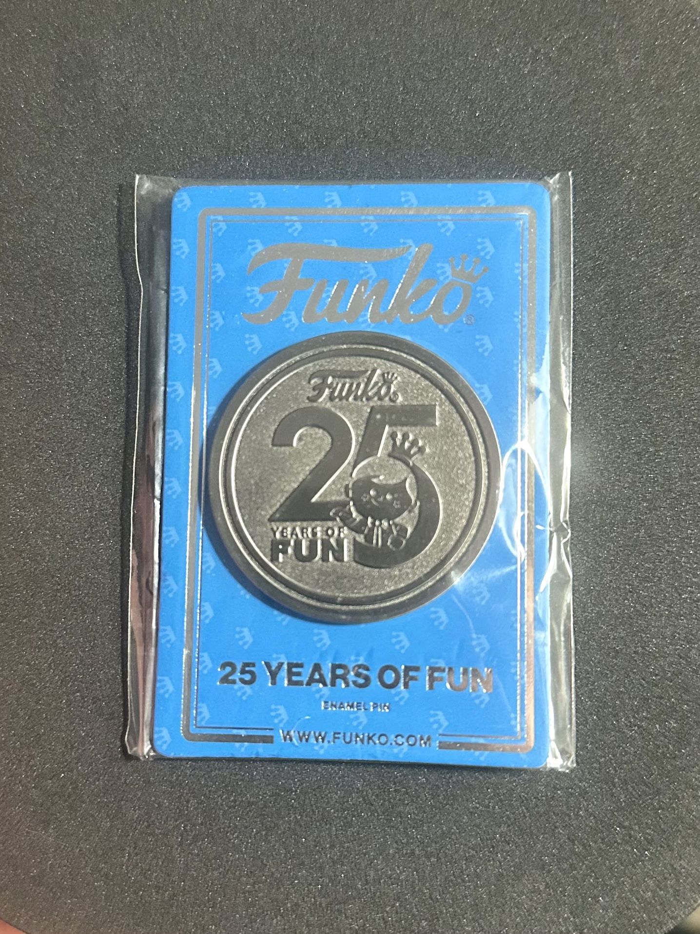 Funko 25 Years of Fun Funkoville Comic Con Exclusive Freddy Funko Pin SDCC 2023