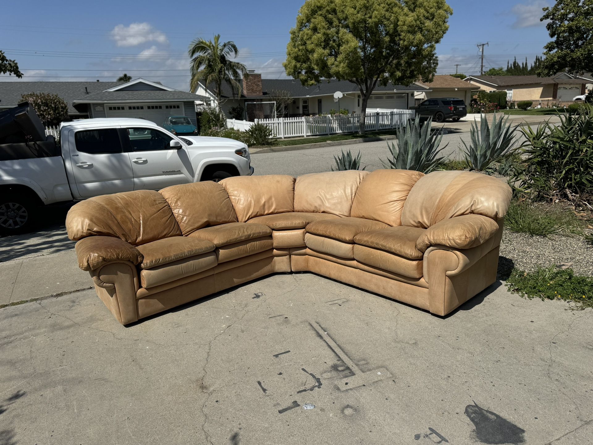 2 Pc Leather Sectional Couch FREE DELIVERY*