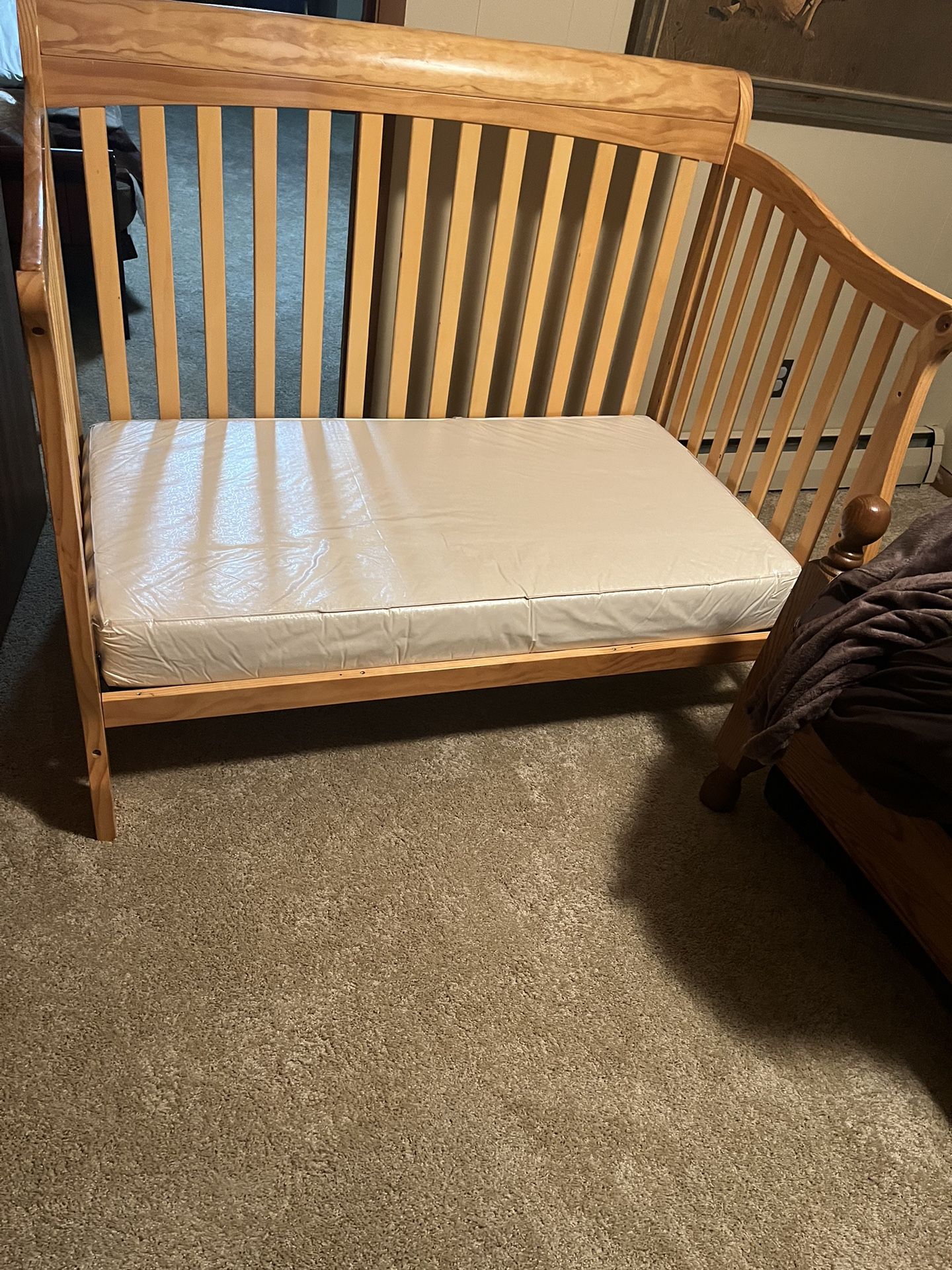 Crib To toddler Bed With Mattress, Mattress Pad And Sheet