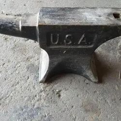 Small / Mid Size Anvil