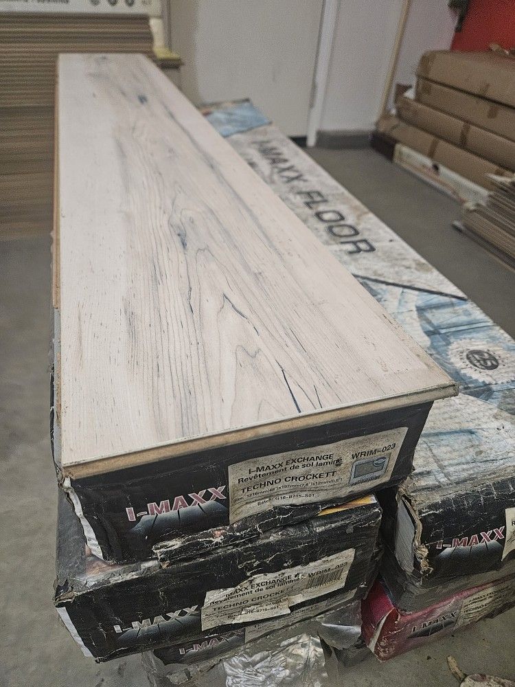 New Beautiful Laminate Flooring