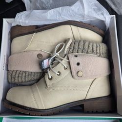 Daily Shoes Sz 7 Girls New