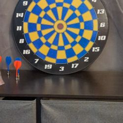 Magnetic Dart Board