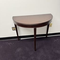 Corner Table 