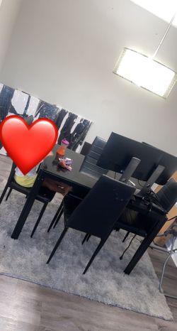 Small Dining Room Table