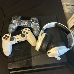 PS4
