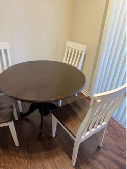 Dinning table and 5 chairs