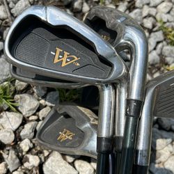 Set of Warrior Custom Golf Tour 3.1 Clubs Irons 3-Wedge
