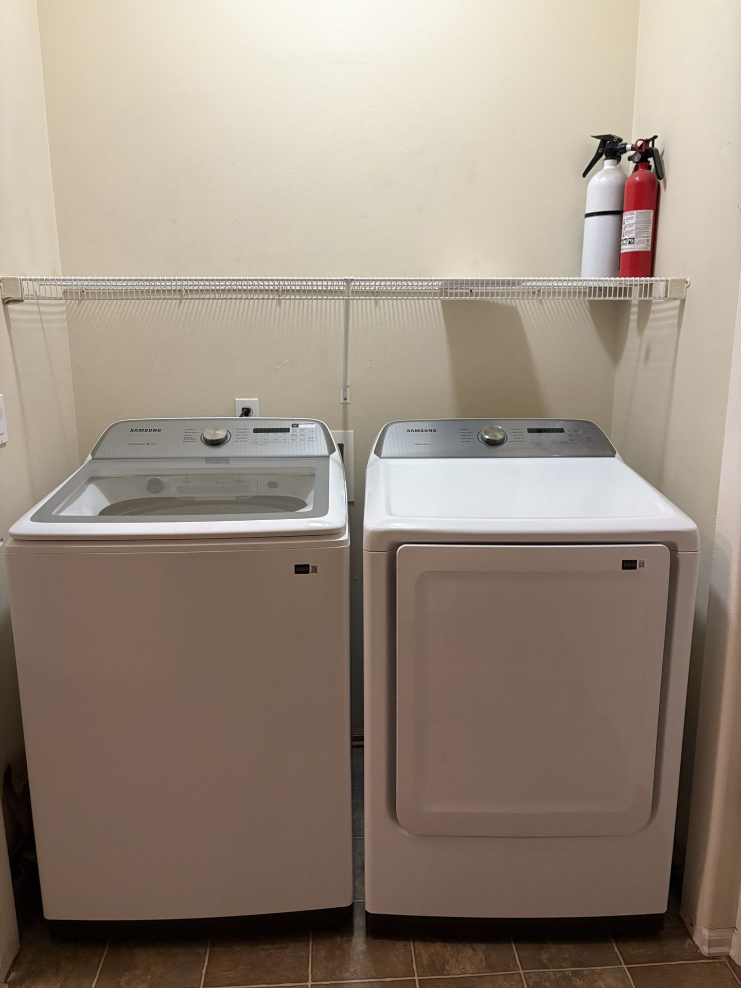 samsung washer and dryer (electric) 