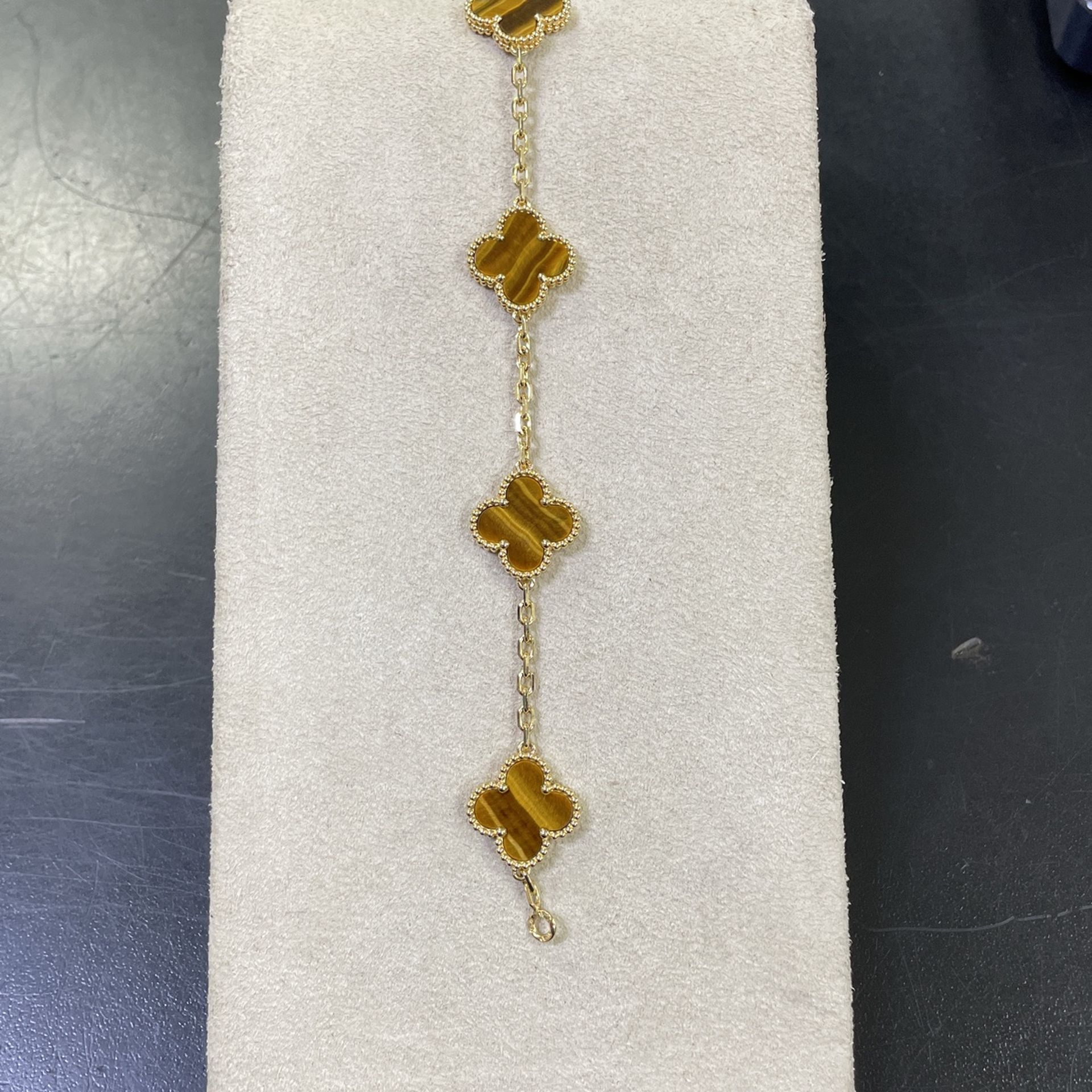 18k Gold Van Cleef Style Clover Bracelet