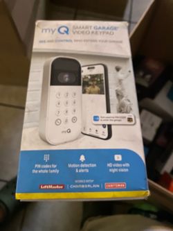 Chamberlain myQ Smart Garage Video Keypad - White MYQ-K40TXXW