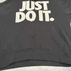 New Nike Sweat Shirt