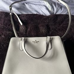 Kate spade large purse light pinkish color tags off never used