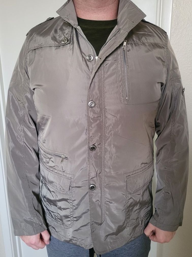 Men's XL Windbreaker Jacket Waterproof Packable