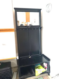 Free hall tree with bench and hooks
