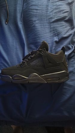 Black Cat 4s