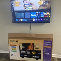 Samsung 55”  TV
