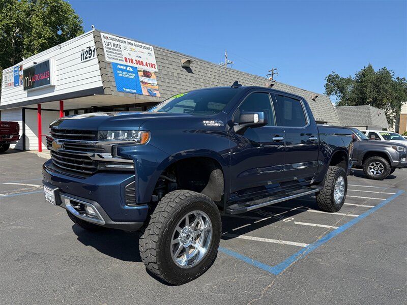 2019 Chevrolet Silverado 1500 High Country 6.2 4x4 Lifted