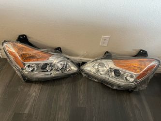 Kenworth T680 Headlights 22-26