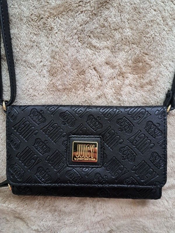 Juicy Couture Clutch /Purse 