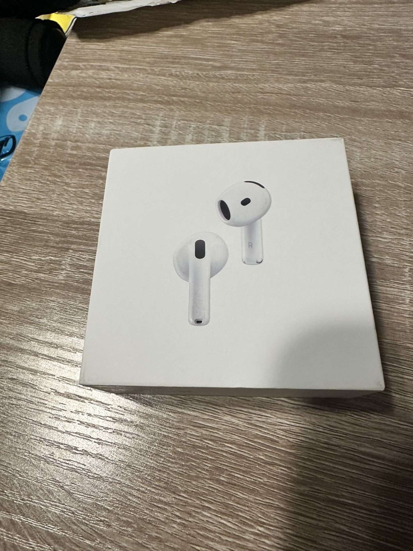 Brandnew Airpods 4 ANC