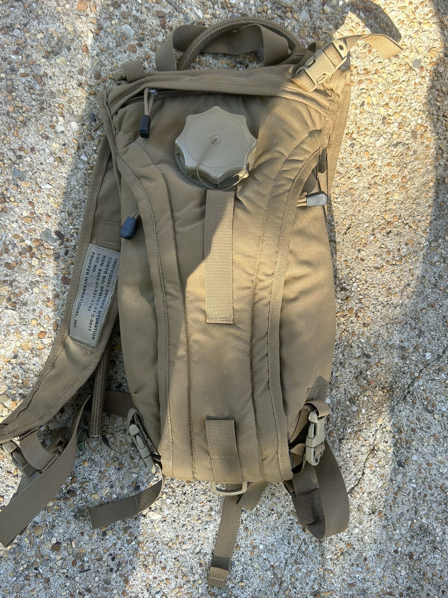 USMC issue Hydration Pack With Clean Bladder