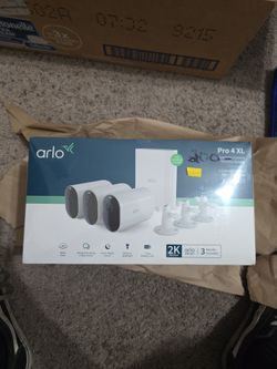 Arlo pro 4XL wireless cameras
