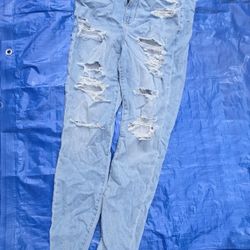 Womans New American Eagle Jeans Size 16
