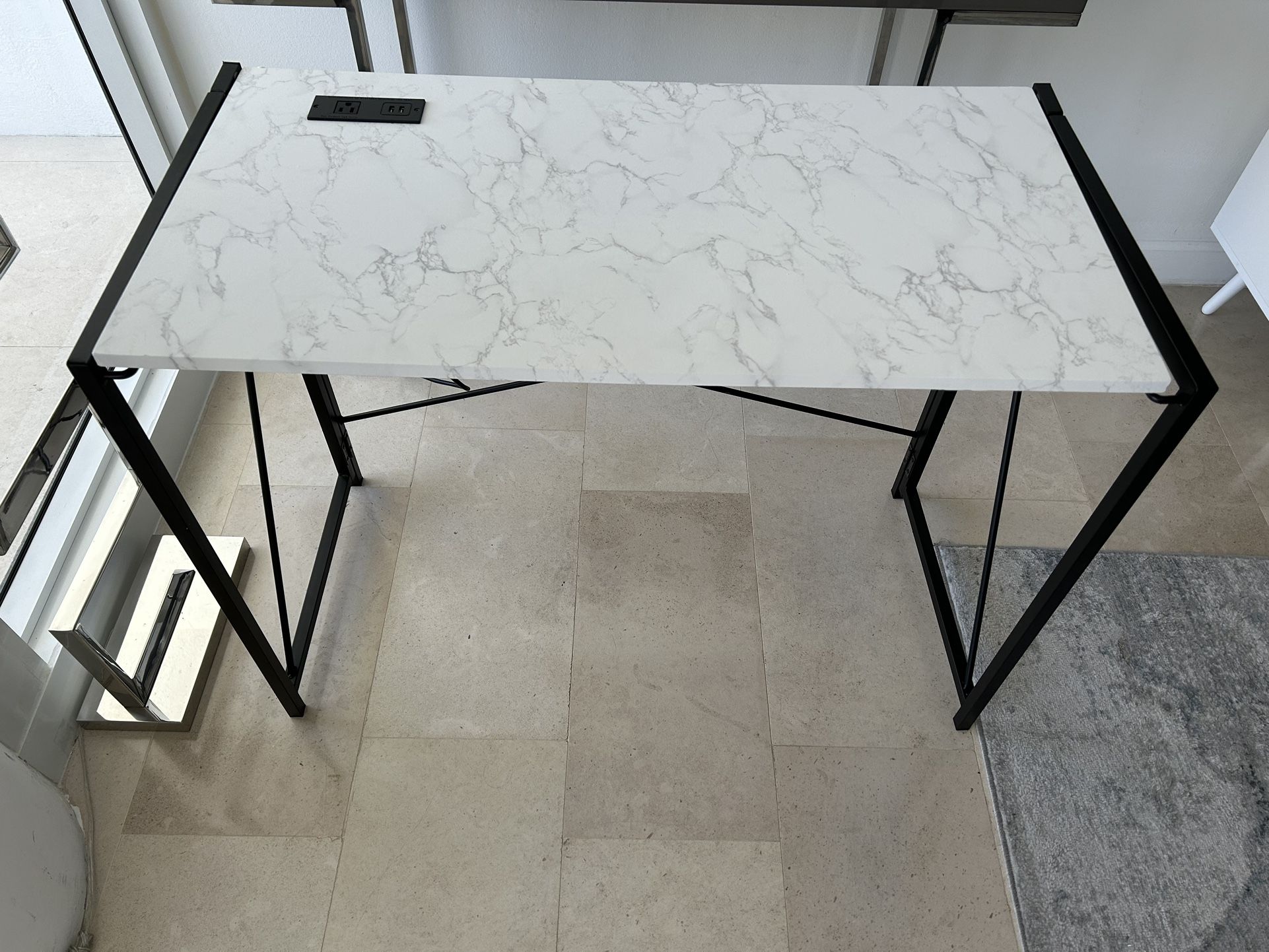 White and Gray Marble Design Desk