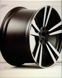 22'' inches set of 4 wheels - Forged Staggered-bolts pattern 5X130 -Offset : 45 mm Front -40 mm Rear Price $1,050.00US Dollars Local Pickup ONLY