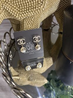 C h @ N E L earrings 