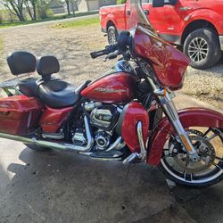 2018 Harley, Streetglide