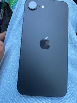 iPhone 16e SIM LOCKED boost mobile