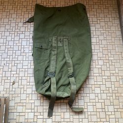 Military Nylon Duffle Bag US Army Green Large Two Strap Backpack Ruck Sack  Good pre-owned condition.   Pick up available in Arlington VA by the Shera
