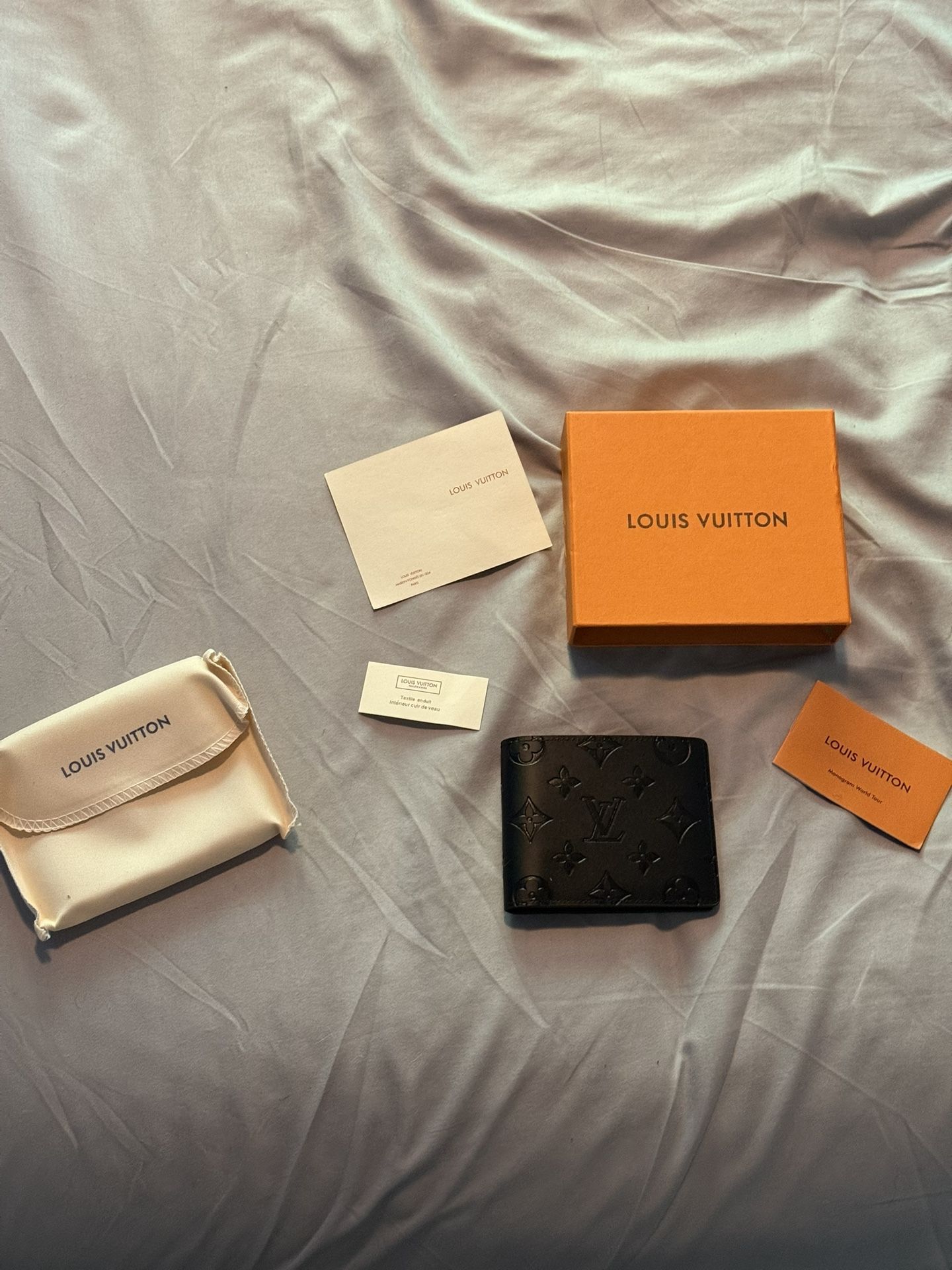 Louis Vuitton Wallet Dark With The Box And Card Brand New