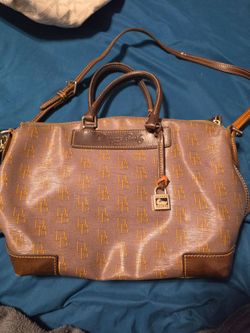Dooney & Bourke